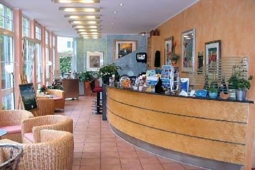 Hotel Mado Кельн Екстер'єр фото